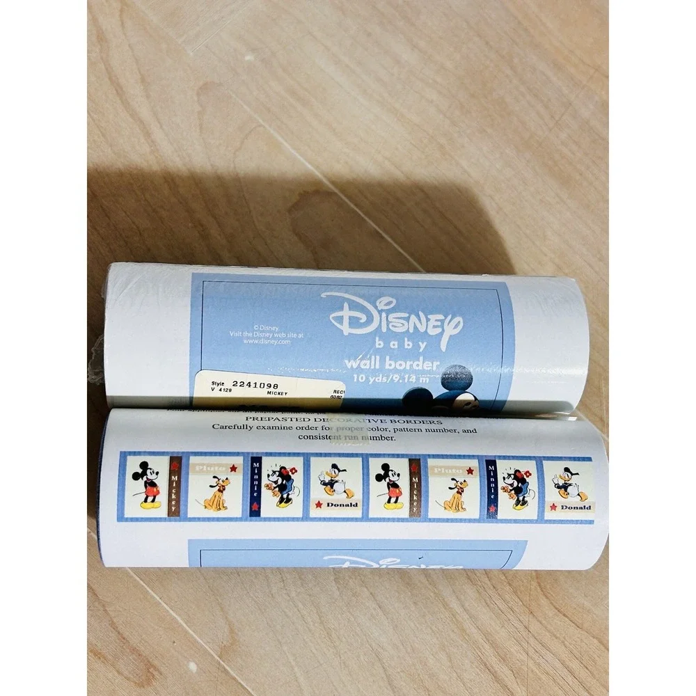 2 Disney MICKEY OLD GANG Prepasted Wall Paper Boarder Mickey Minnie Donald